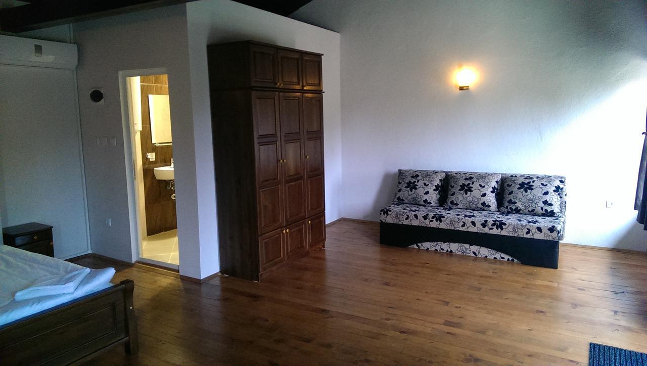 Hotel Ethnocomplex Krivini Zewnętrze zdjęcie