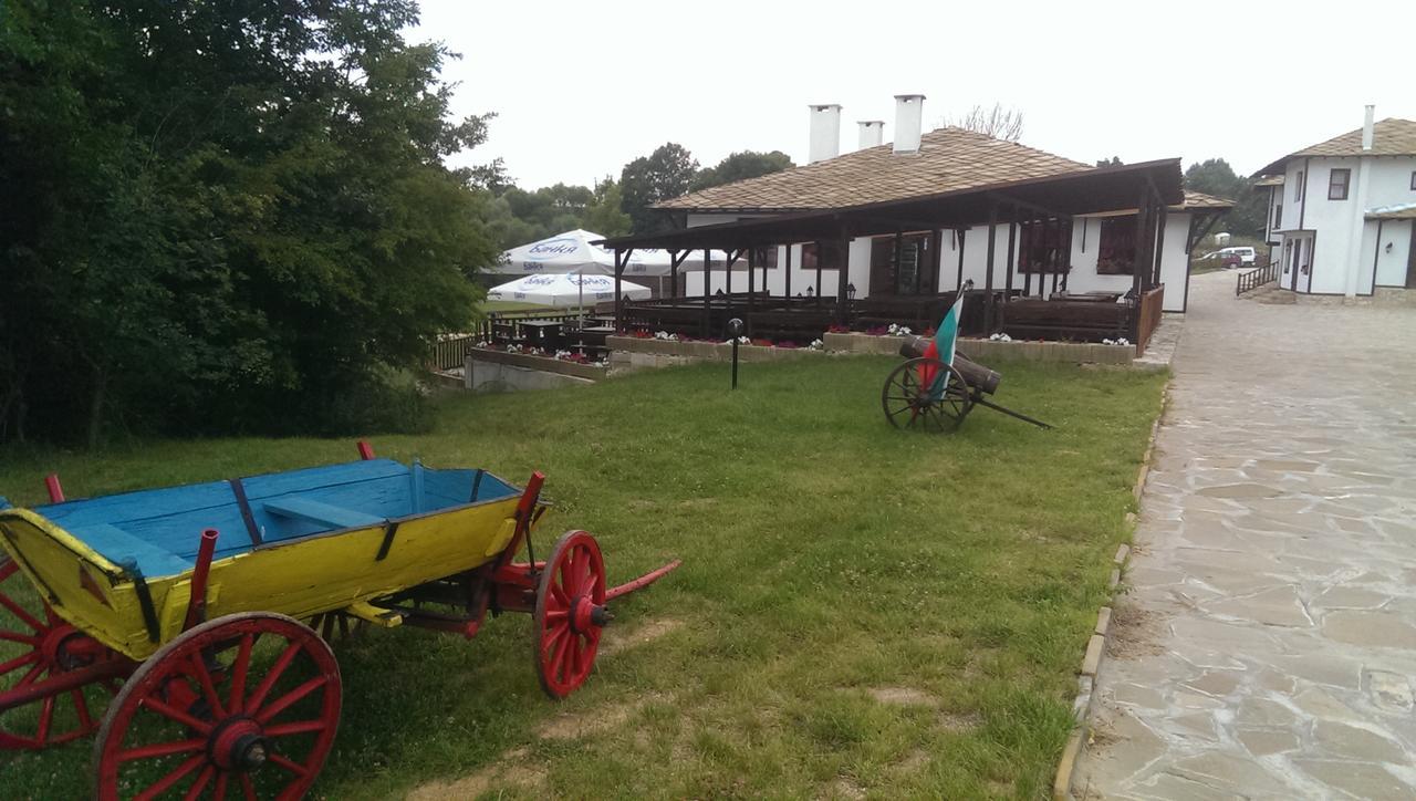 Hotel Ethnocomplex Krivini Zewnętrze zdjęcie